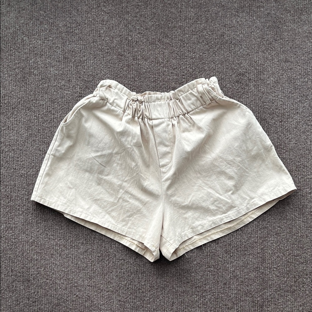 High-Waist Cream Paperbag Shorts with Elastic Waist